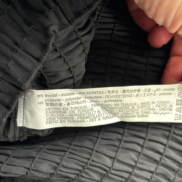 NWT Zara black off the shoulder, tight party dress - Picture 4 of 7